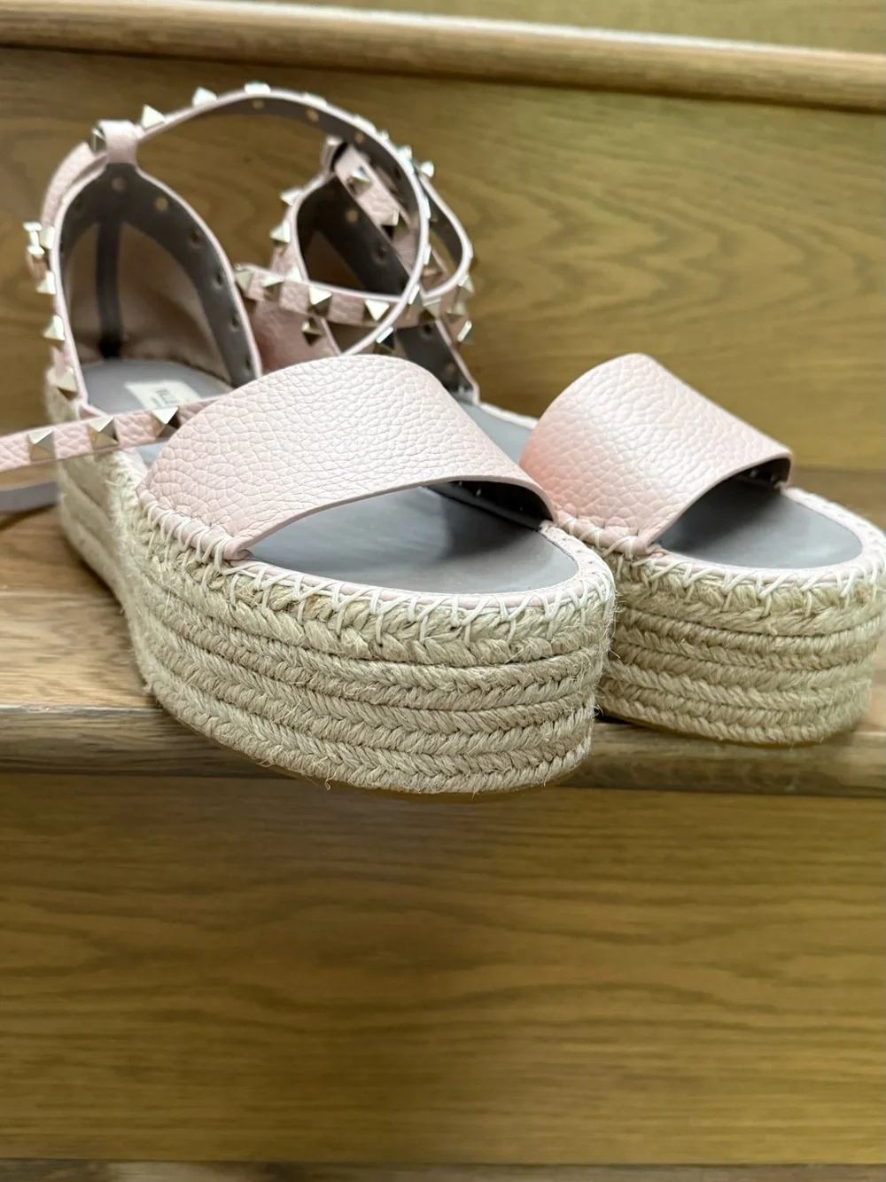 Valentino feminine espadrille